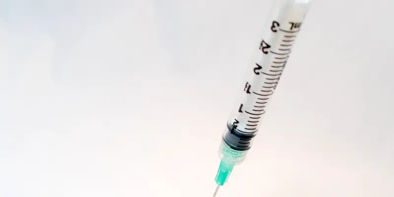 OptiVax: Optimizing Vaccination Decisions for Polish Broilers